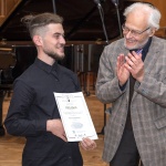 Международният конкурс за цигулари „Васко Абаджиев“ се закрива днес