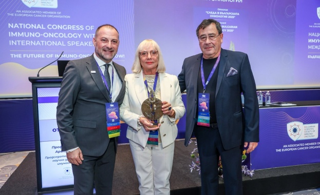 Началникът на Клиниката по медицинска онкология на УМБАЛ Света Екатерина