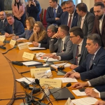 Скандал в парламента: Асен Василев блокира бюджетната комисия (ВИДЕО)