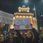 Хиляди се събраха на площад „Независимост" за протестите във вчерашния ден