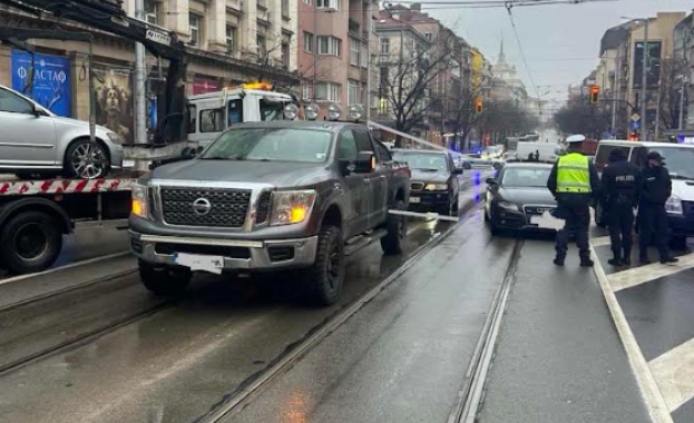 Тази сутрин 28 ноември на бул Цар Освободител и улиците