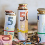 Нови совалки за бюджета: Синдикати и работодатели се срещат с финансовия министър