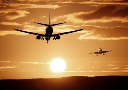 Кацна първият самолет с евакуирани българи от Близкия изток