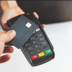 От левове в евро: За 4 часа в новогодишната нощ ще има смущения в банковите системи