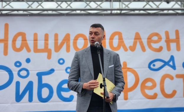 Заместник министърът на земеделието и храните Стефан Бурджев откри първото издание