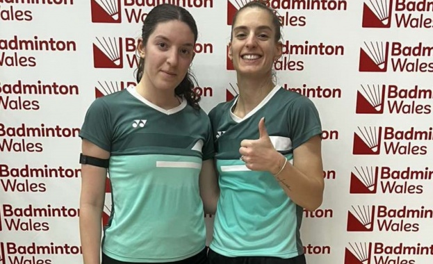 Стефани Стоева и Цветина Попиванова си гарантираха медали от международния