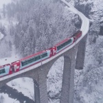 Приказно пътуване с влак от Рим до Алпите