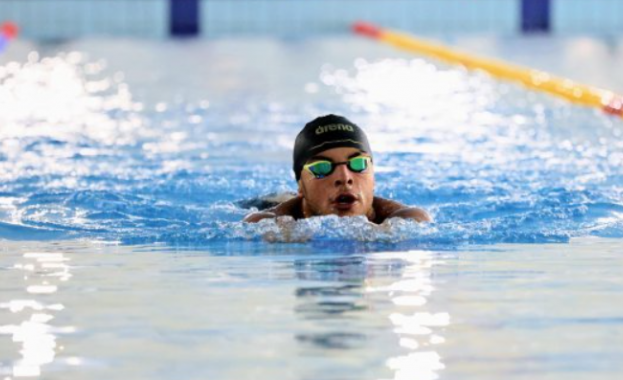 Петър Мицин откри българското участие на европейското първенство по плуване