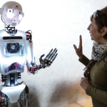 Руски академик: След 20 години е възможно човешкото съзнание да бъде прехвърлено в робот