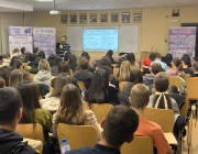 Средната възраст за първо дете в София достигна 30.9 години – най-висока в страната (Обновена)