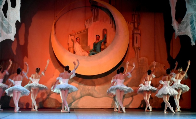 Балетната феерия по музика на П И Чайковски и режисура