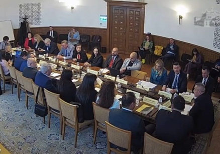 Министър Тахов: Договорът за предоставяне на средства за услугата доставка на вода за напояване е подписан