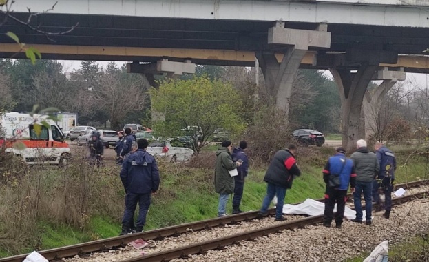 „Всяка сутрин е така“: Трагедията на релсите във Враца разкрива ежедневния риск за стотици ученици