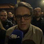 Тома Биков пред дома на Борисов в Банкя: Няма да позволим да тормозят семействата ни