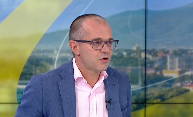 49 от проверяваните от Комисията за защита на потребителите търговци