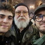 Три поколения непримиримост: Как едно семейство лекари заявява гражданската си позиция