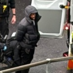 Арестуваха мъж на летище "Хийтроу" след десетки напръскани с лютив спрей