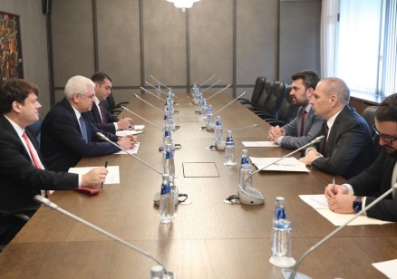 България поиска разяснение от Турция за навлизането на кораб KAIROS в български води