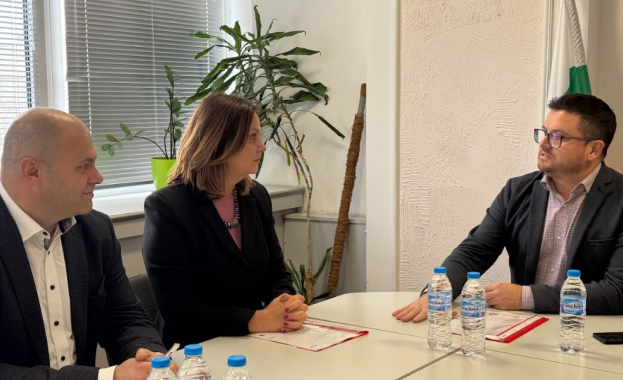 В периода 1 декември 10 декември 2025 г ръководството