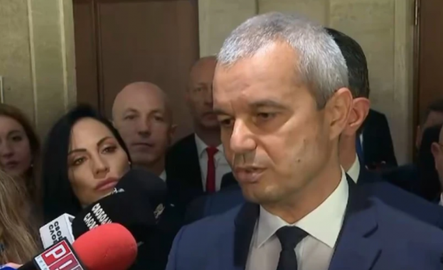 Корупцията олигархията нямат място в държавата Това каза пред журналисти