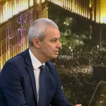 Костадин Костадинов: Правителството си отива - въпросът е кога