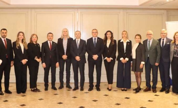 Кръгла маса на тема Предизвикателства и най добри практики за