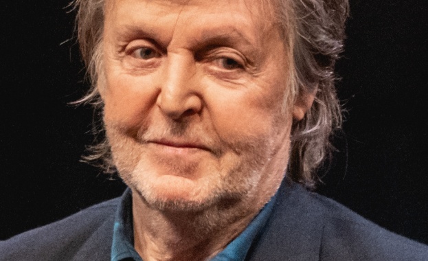 Вегетарианските бургери и наденички се спасиха от забрана да се