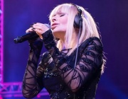 Лили Иванова пее три поредни вечери в зала 1 на НДК