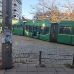 Трамвай дерайлира в центъра на София