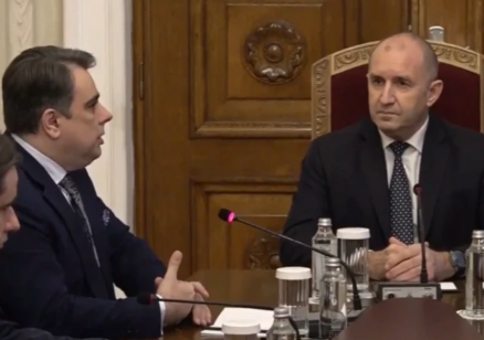 ПП-ДБ на консултации при президента. Попитаха го дали ще ходи и той на парламентарни избори