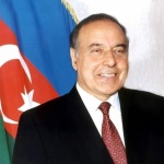 В памет на Гейдар Алиев (1923–2003): национален лидер и държавник