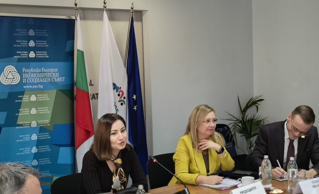 Икономическият и социален съвет ИСС прие на своя пленарна сесия