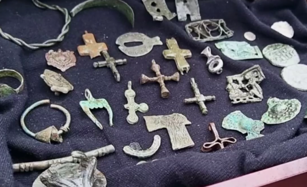 Над 200 ценни находки от 7 хилядолетната история на Перперикон ще