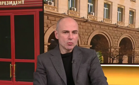 Политологът Петър Чолаков: Борисов си запази всички карти, осигури си меко кацане