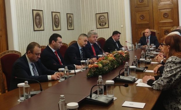 Участвахме в единственото управление на България в което нямаше и