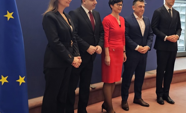 Днес 17 12 2025 г директорът на Агенция Митници Георги