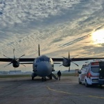Самолет "Спартан" транспортира петмесечно бебе за трансплантация на черен дроб в Рим