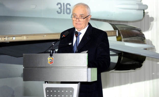 Българската армия и нейните Военновъздушни сили придобиват многофункционален изтребител от