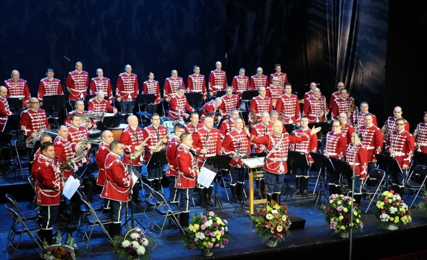 В най светлите дни от годината Българската национална телевизия ще