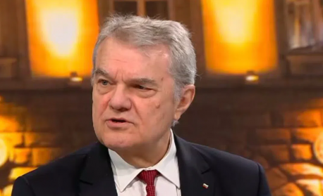 Румен Петков: Показахме недостатъчна компетентност и лоша комуникация с хората