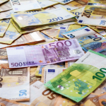 Официално: Вдигат бюджетните заплати с 5%