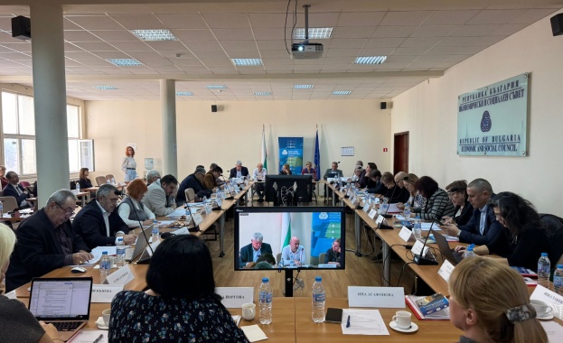 Министерството на труда и социалната политика да инициира създаването на