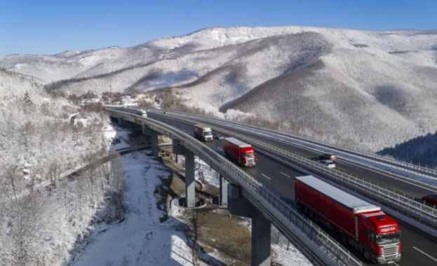 Агенция Пътна инфраструктура призова шофьорите на които им предстои пътуване