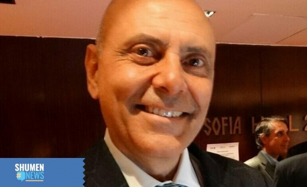 Районната колегия на БЛС Ви удостои с почетен знак Лекар