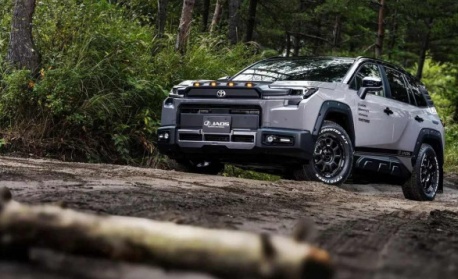 Toyota RAV4 се превърна в офроудър