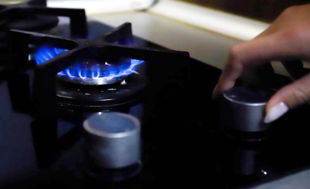 Природният газ поевтинява с 3 3 процента и от днес