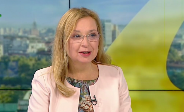 Зорница Русинова: Удължителният бюджет не застрашава влизането на България в еврозоната