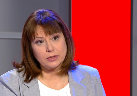 Омбудсман Велислава Делчева: Важно е да избират само проверени търговци, да избягват подозрително ниски цени, както и да правят предварителни проверки, включително в КАТ