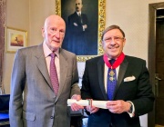 Н.В. Цар Симеон II удостои Максим Бехар с Командирския кръст на Царския династичен орден „Св. Александър“