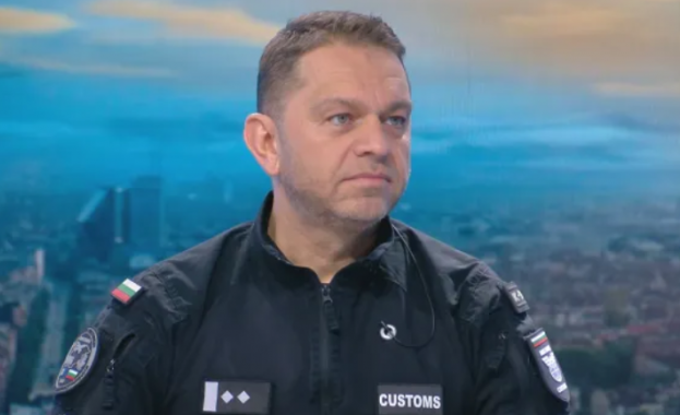 Близо 740 кг марихуана заловиха митничарите на Капитан Андреево преди